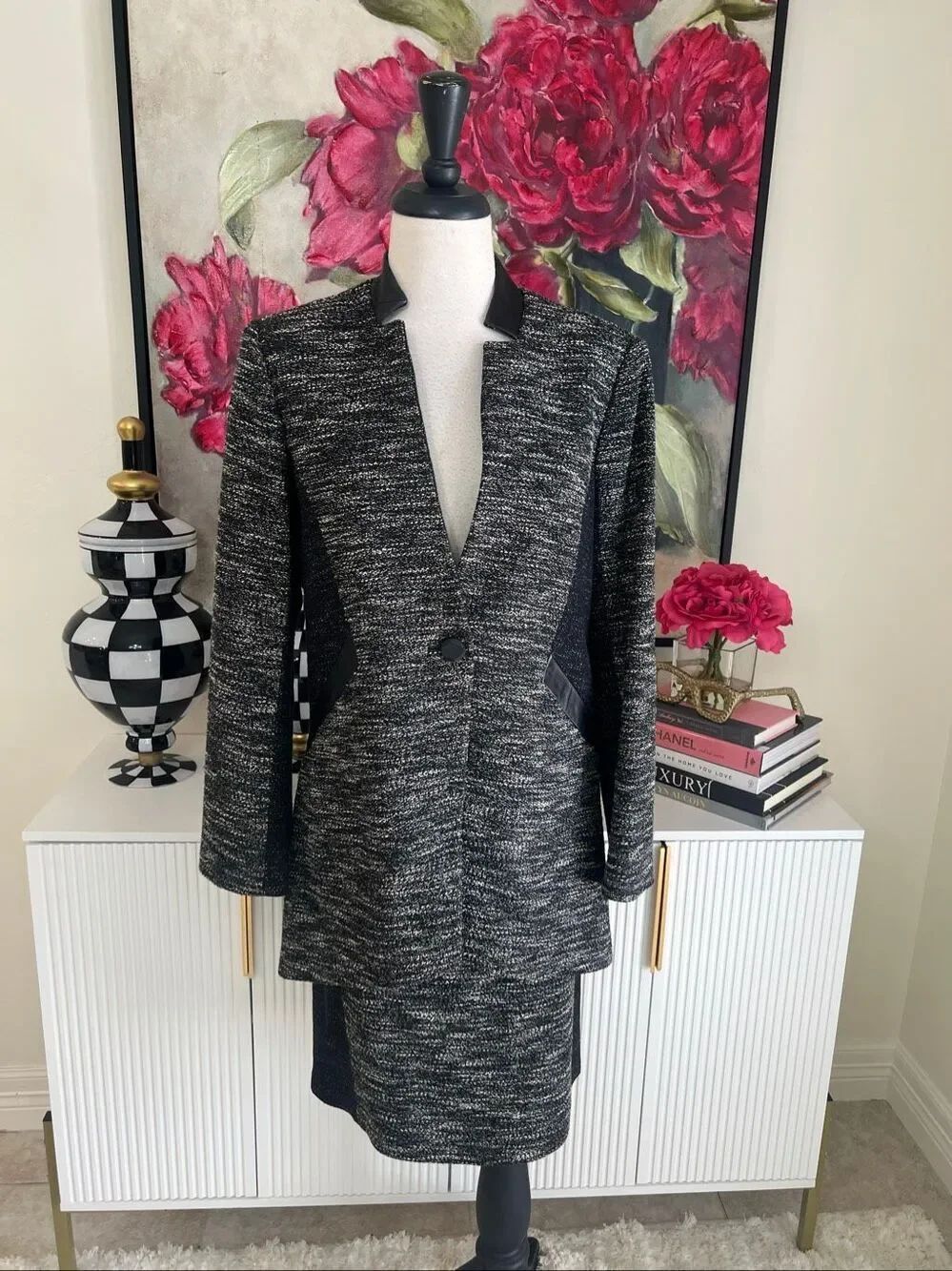 ZELDA Womens Faux Leather Trim Jacket and Skirt Matching Set Black White Size 10